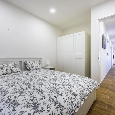 Διαμέρισμα 3 Bedroom 09